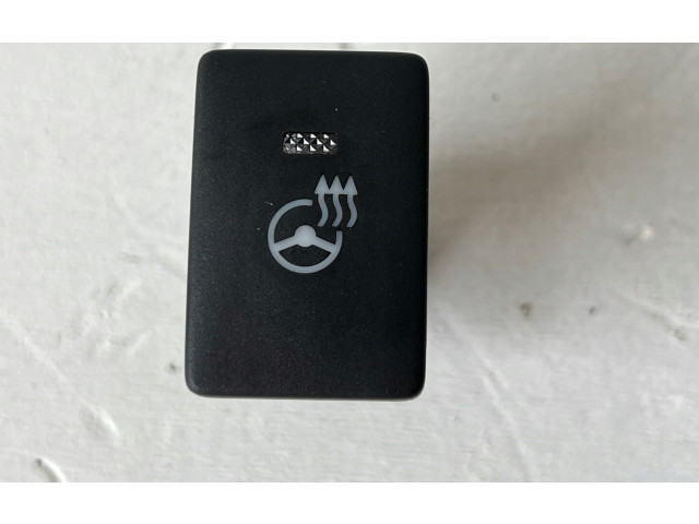 Руль Toyota C-HR I 2016 - 2023 года 45100F4030C1