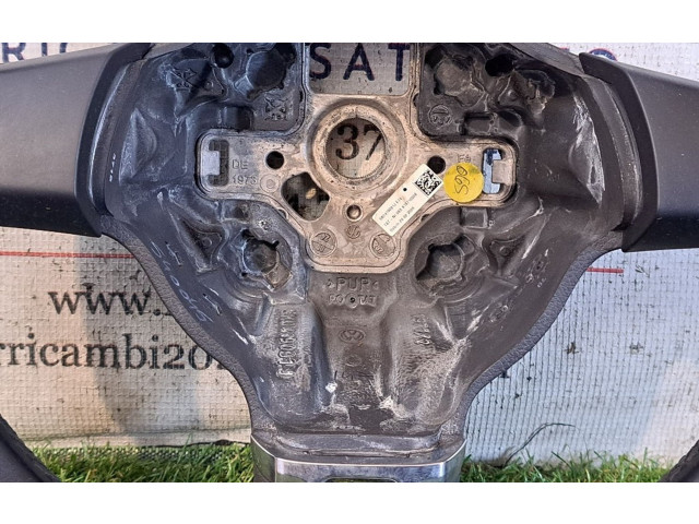 Руль Volkswagen Golf VI 2008 - 2013 года 5K0419091J, 5K0419091J