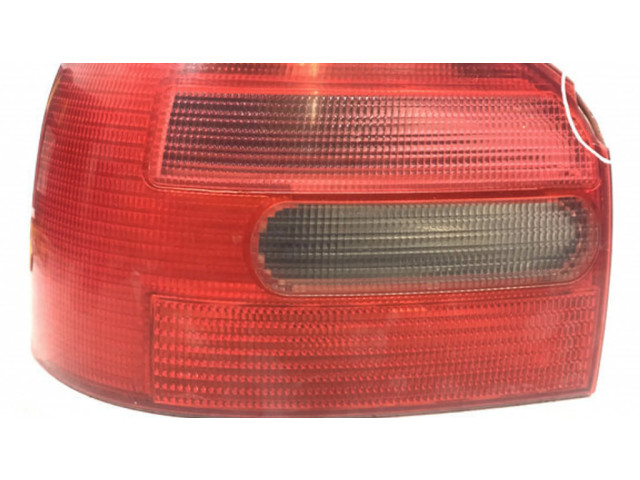 Světlo zadní levé 8L0945095 Audi A3 S3 8L 2002