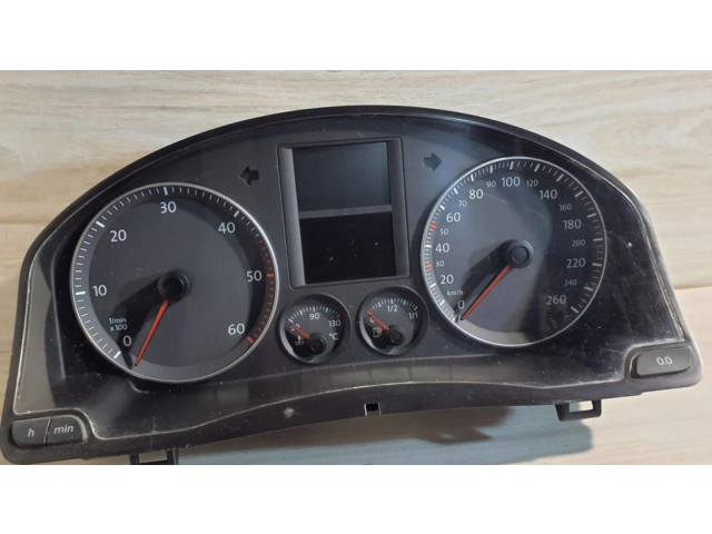 Přístrojová deska  Volkswagen Golf V 2005 1K0920851H, V0021000  