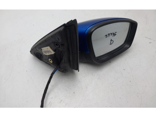 Зеркало электрическое Skoda Fabia Mk3 (NJ) 2015 - 2021 года