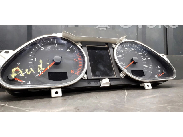 Панель приборов 4f0920980m Audi A6 S6 C4 4A