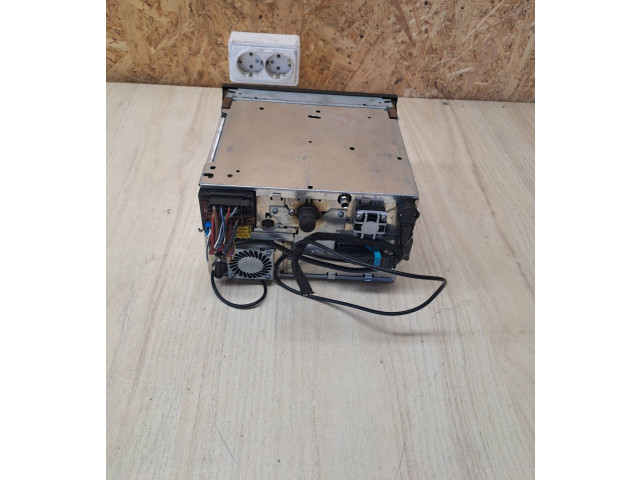 Радио/ проигрыватель CD/DVD / навигация       Skoda Superb B5 (3U)  2001 - 2008 года   