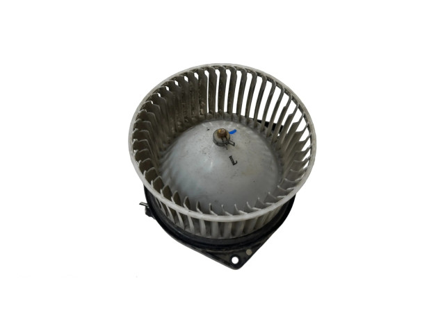 Вентилятор печки Mitsubishi L200