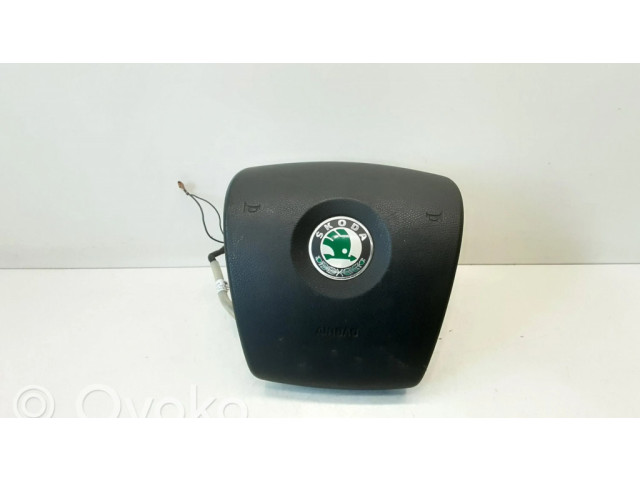 Подушка безопасности водителя 1Z0880201AM, 61664050F Skoda Octavia Mk2 (1Z)