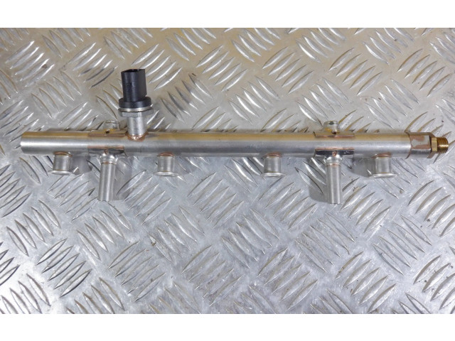 Комплект форсунок 06K133317G, 1438230503    Audi TT TTS RS Mk3 8S   