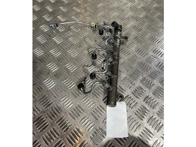 Топливная рампа 31303612   Volvo XC90  