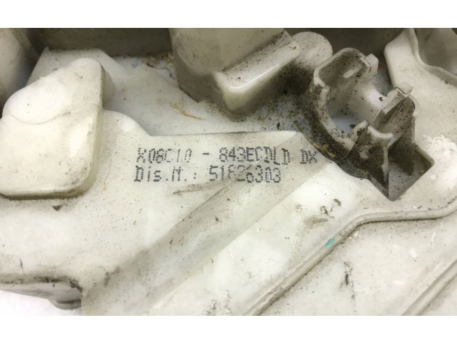 Замок багажника     Lancia Ypsilon  -  года