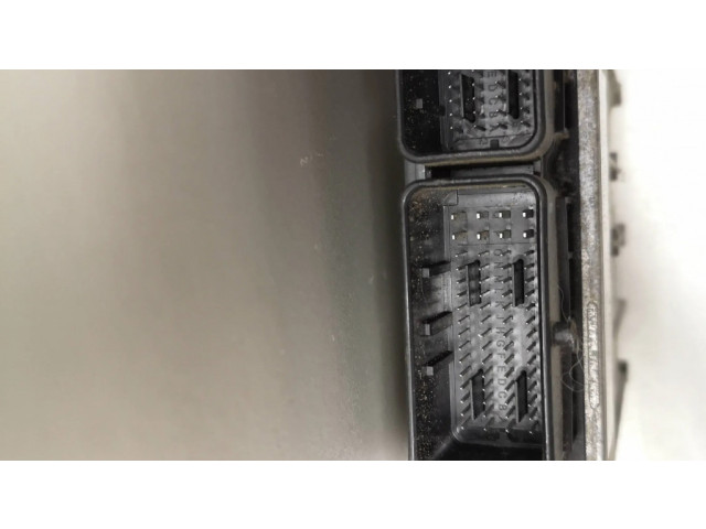 Блок управления двигателя 237103217R, 237102622R Dacia Lodgy