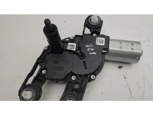 Моторчик заднего дворника 5H0955711A    Volkswagen Golf VIII