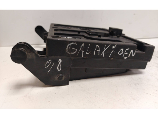 Блок предохранителей S108152001 Ford Galaxy