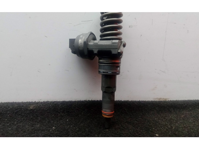 Vstřikovač Volkswagen Passat Alltrack AVF