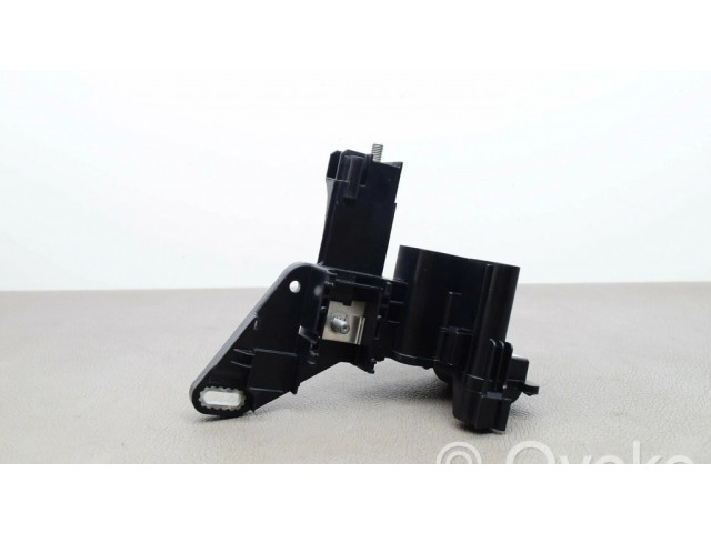 Узел подключения плюсовых проводов