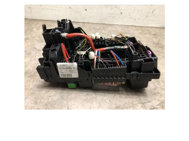 Блок предохранителей 5Q0937615C, 5Q0937615C Audi A3 S3 8V