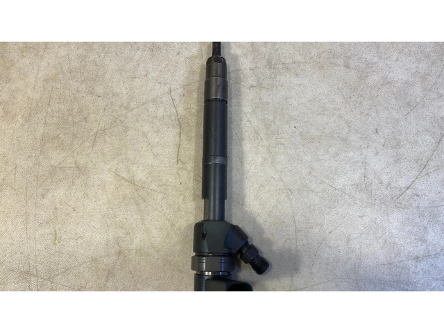 Vstřikovač A6280700387   Mercedes-Benz G W461 463  pro naftový motor 4.0  