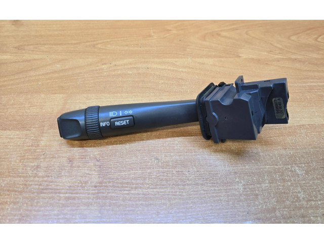 Ручка поворотов/ фонарей       Volvo V70  2005 - 2008 года   