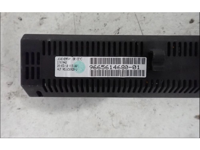 Дисплей       Fiat Scudo