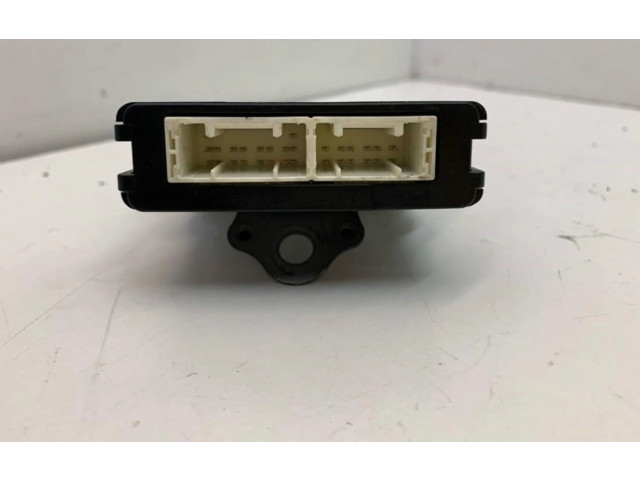 Řídící jednotka Toyota Avensis T270 2012