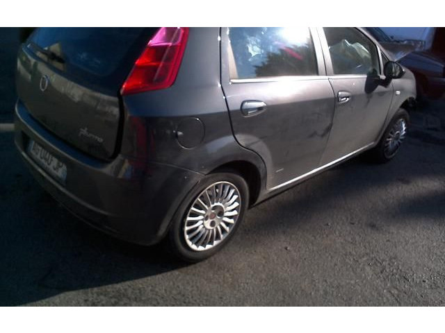 Вентилятор печки    77364953   Fiat Grande Punto