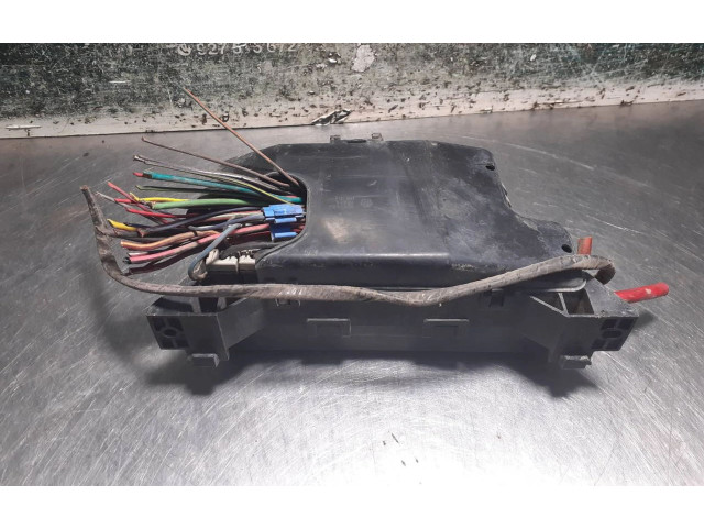 Блок предохранителей Chrysler Voyager