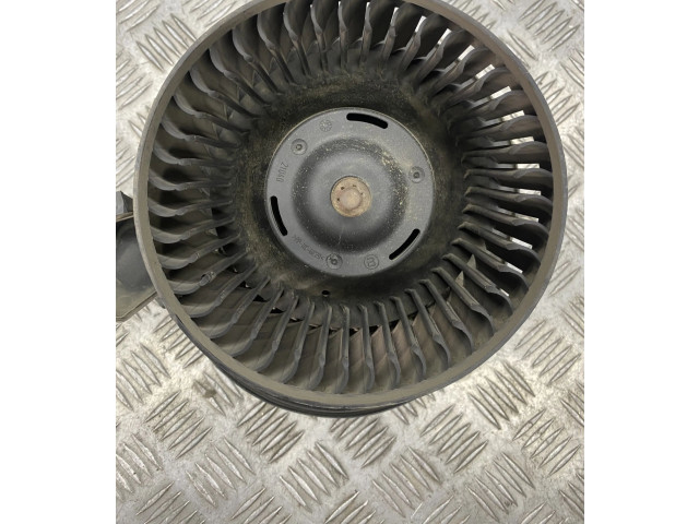 Вентилятор печки    LHD28417, LHD86577   Volvo V70