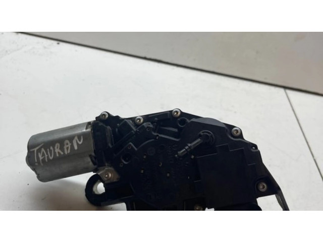 Моторчик заднего дворника 0390201218    Volkswagen Touran I