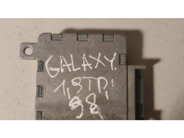 Блок подушек безопасности 0285001097 Ford Galaxy