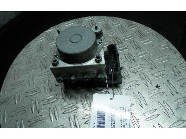 Блок АБС 8200694434 Dacia Logan I 2004 - 2012 года