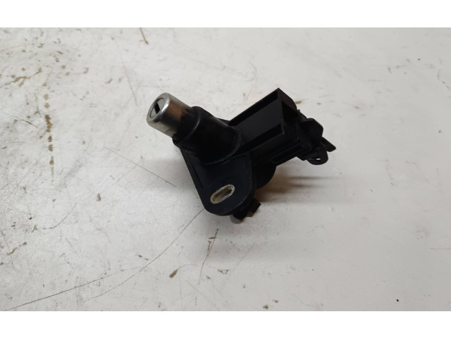 Zámek zadních dveří Opel Zafira A 2000