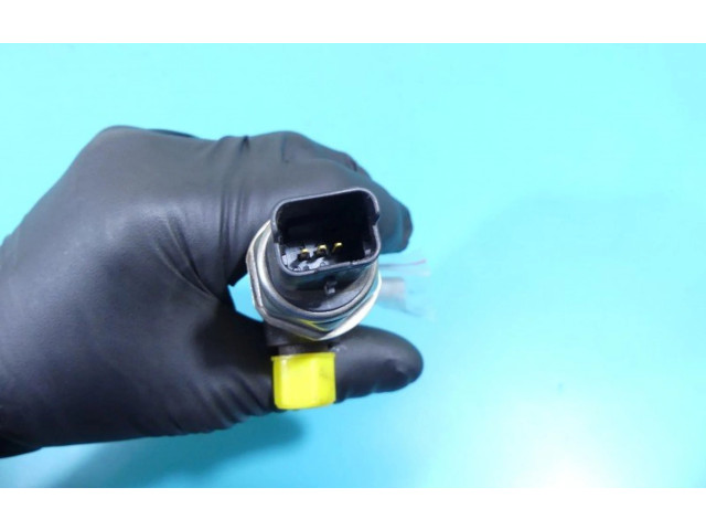 Vstřikovací lišta 9654592680, IMPRK1327405 Citroen C3 Picasso