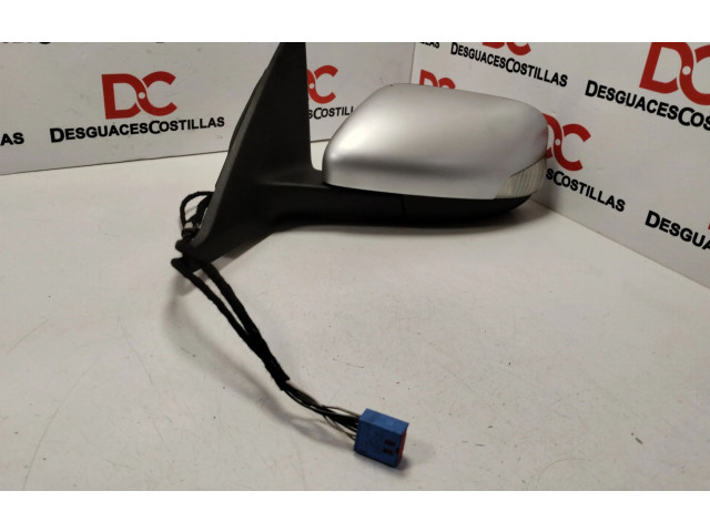 Зеркало электрическое        Volvo V50  2004 - 2007 года   