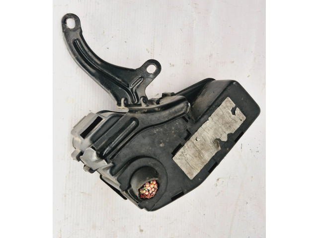 Блок предохранителей  9162084, 9128576   Volvo S70  V70  V70 XC    