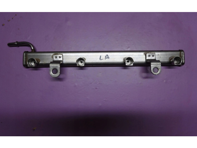 Топливная рампа 04891575AA Jeep Patriot для двигателя ED3 EDG