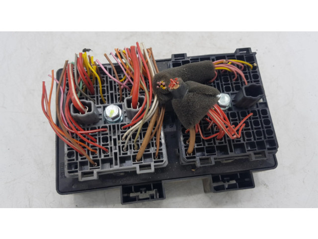 Pojistková skříňka 96821082 Chevrolet Captiva 2012