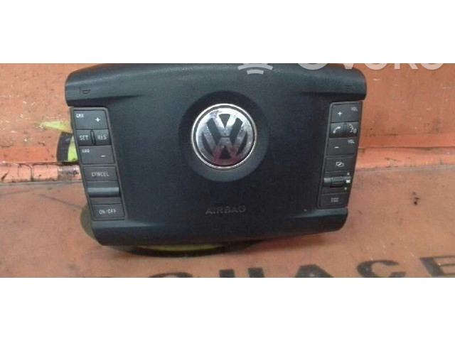 Подушка безопасности водителя    Volkswagen Phaeton