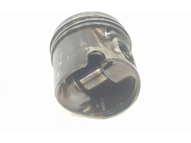 Píst 038107065J, 038107065J Seat Toledo II (1M) AHF