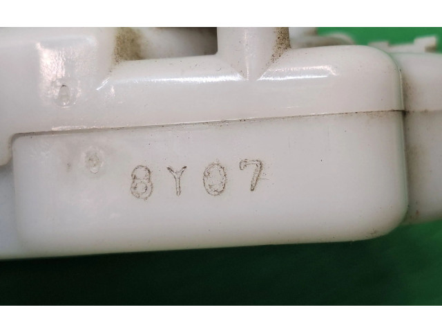 Zámek zadních dveří Subaru Forester SH 2013