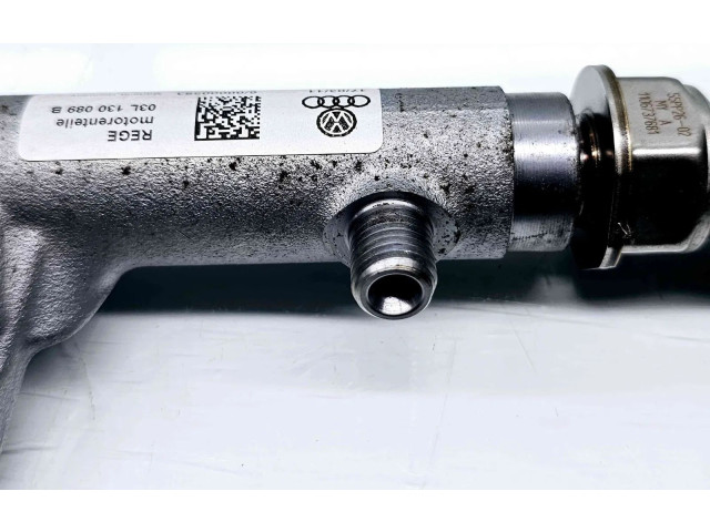 Топливная рампа 03L130089B Audi A1