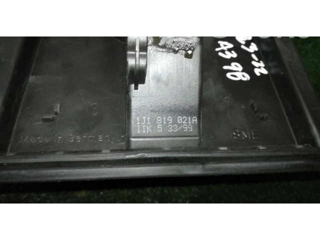 Вентилятор печки 1J1819021A Audi A3 S3 8L