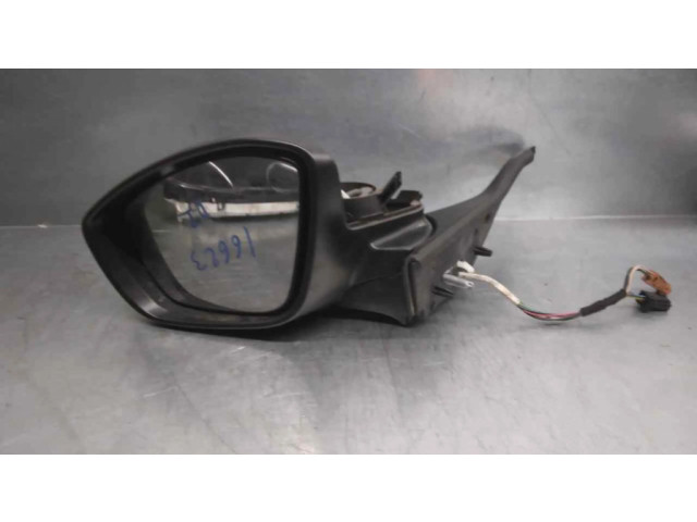 Зеркало электрическое     Сзади   Peugeot 208  2012-2019 года   
