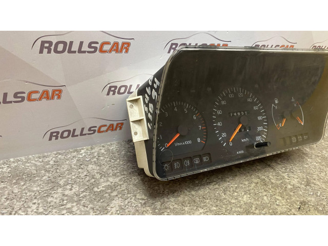 Přístrojová deska Volvo 460 1993 46662702, 270594132302