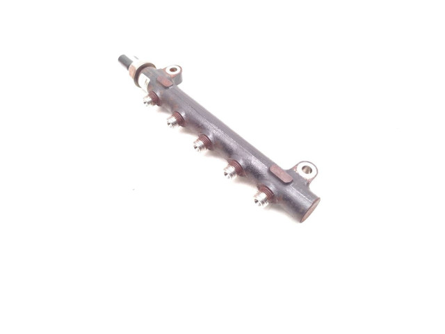 Топливная рампа 96868901, R9144Z300A   Chevrolet Orlando   для двигателя LNP