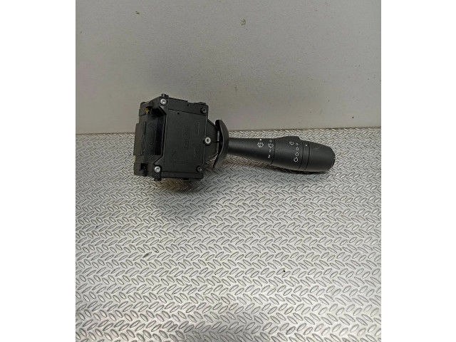 Ручка стеклоочистителей 255670610R, E10745573   Renault Trafic III (X82)