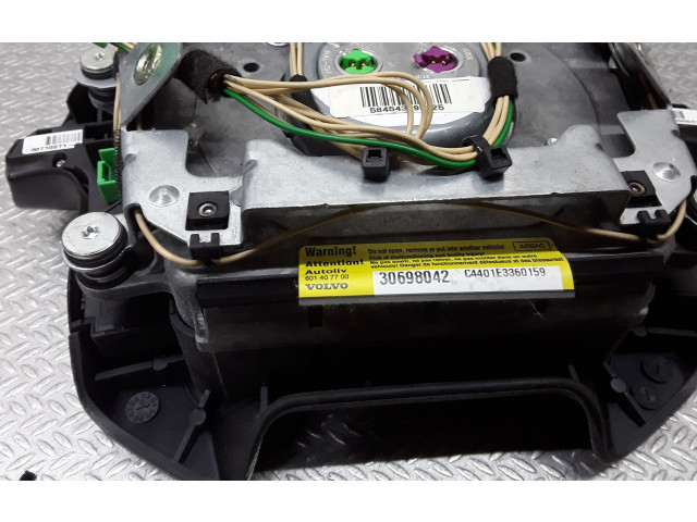 Подушка безопасности водителя 30698042 Volvo V70