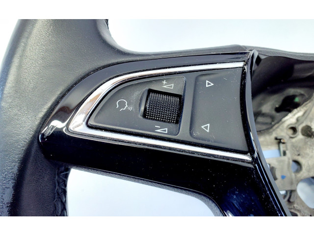 Руль Skoda Fabia Mk3 (NJ) 2015 - 2021 года 5E0419091BQ