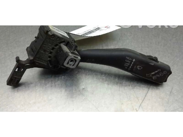 Ручка стеклоочистителей 1K0953519J   Volkswagen Golf SportWagen