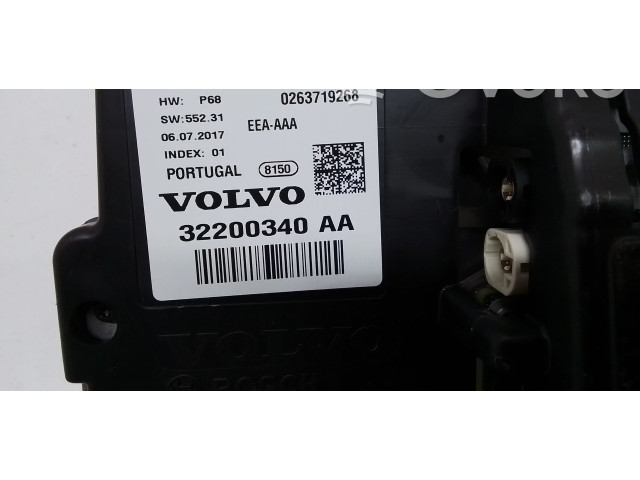 Панель приборов 32200340AA   Volvo XC90       