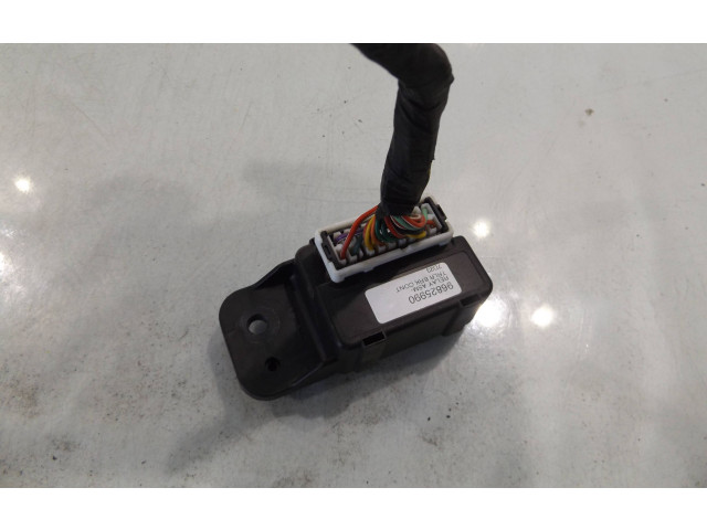 Блок управления 96825990   Chevrolet Captiva