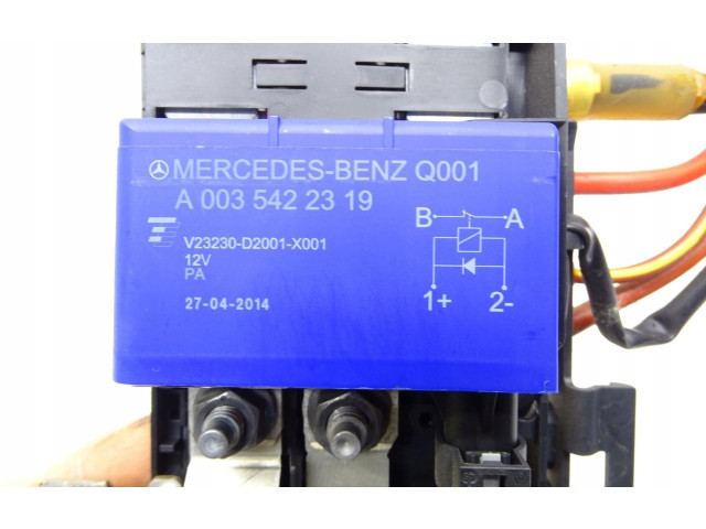 Блок предохранителей  A2465400024   Mercedes-Benz A W176    