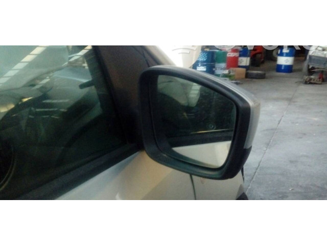 Зеркало электрическое Skoda Citigo 2011 - 2020 года